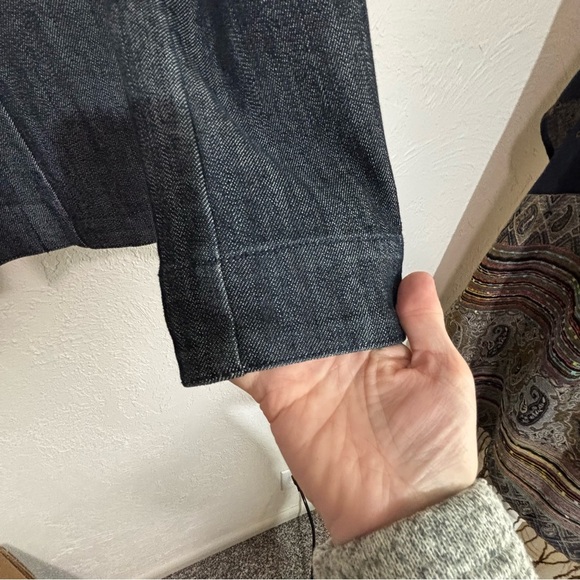 ADDITIONS CHICO’S - FITS LIKE A MEDIUM- DARK WASH DENIM - SCALLOPS & SEQUIN B7 - Picture 7 of 14